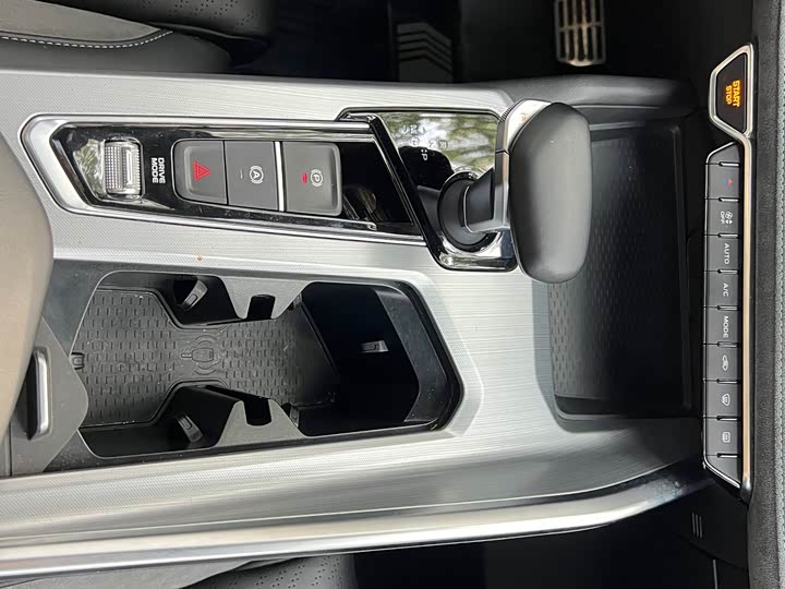 Фото 14 - Geely Preface