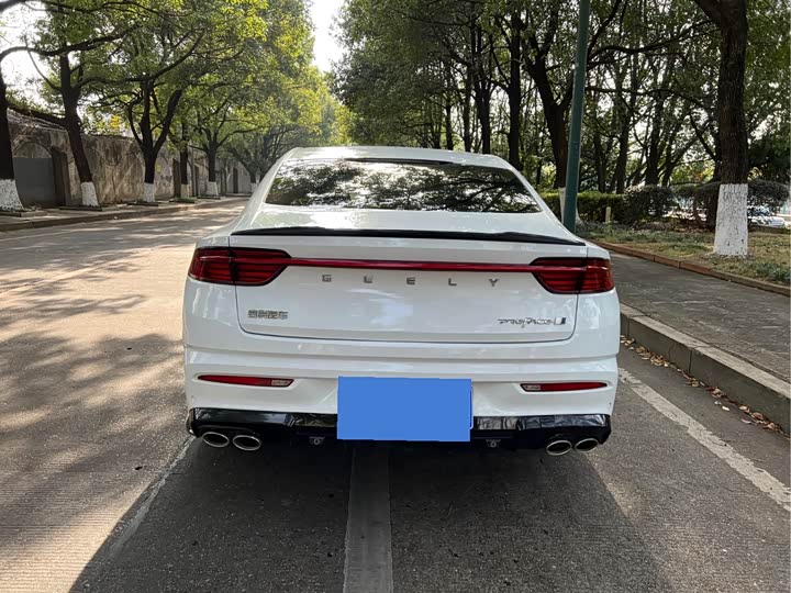 Фото 5 - Geely Preface