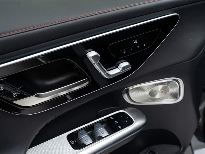 Фото 19 - Mercedes-Benz GLC-Class Coupe AMG