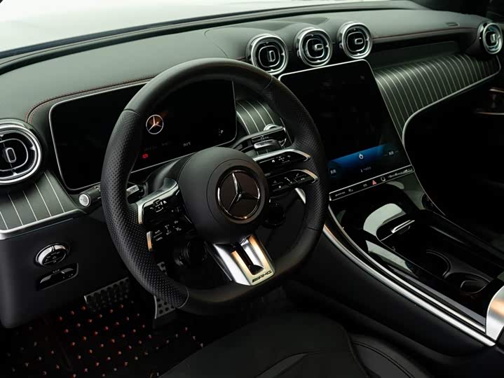 Фото 20 - Mercedes-Benz GLC-Class Coupe AMG