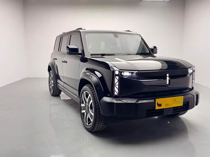 Фото 3 - Chery iCar 03