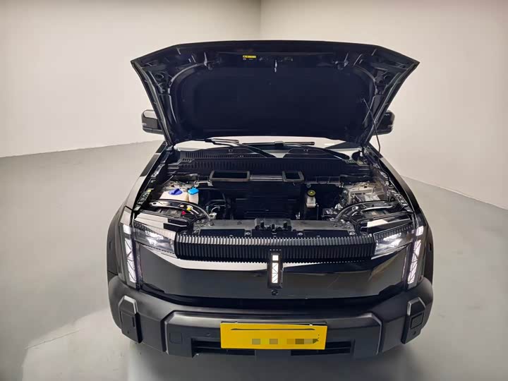 Фото 4 - Chery iCar 03