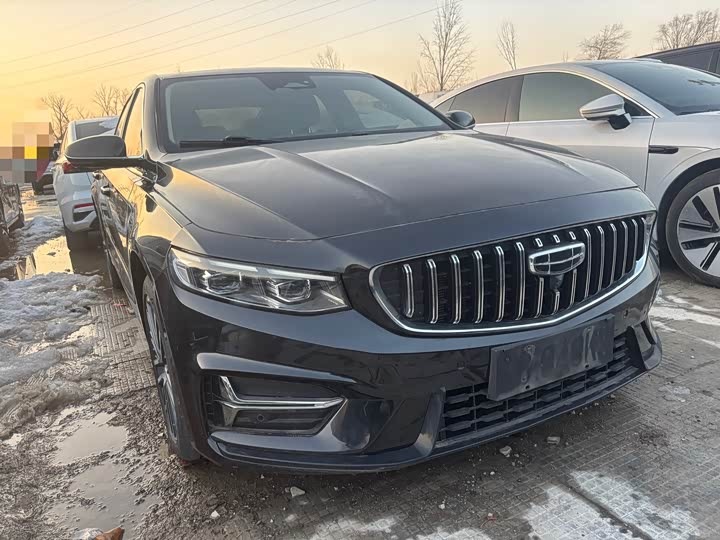 Фото 3 - Geely Preface