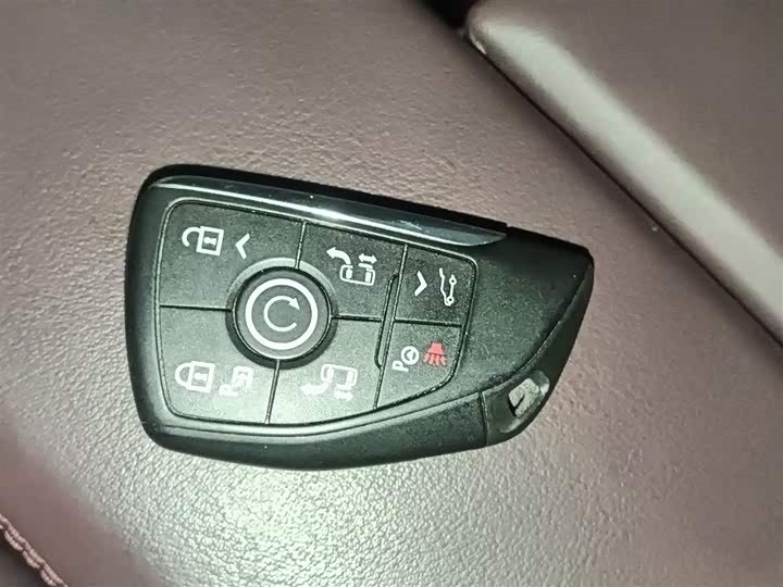 Фото 12 - Buick GL8 Century