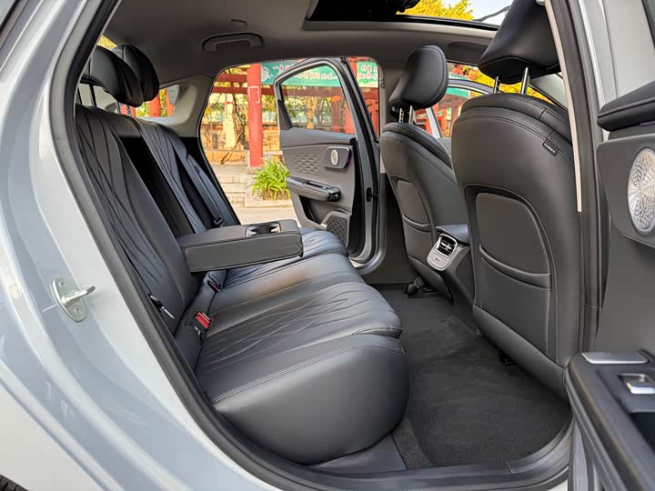 Фото 15 - Chery Fulwin A8L