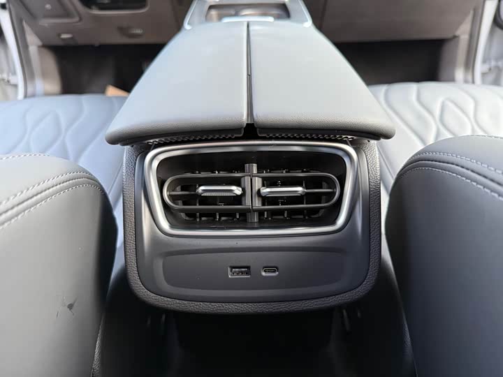 Фото 29 - Chery Fulwin A8L