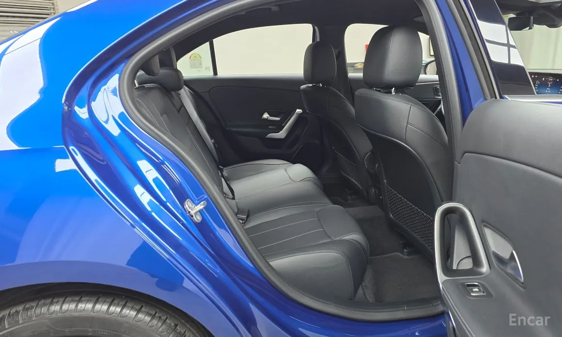 Фото 12 - Mercedes-Benz A-Class