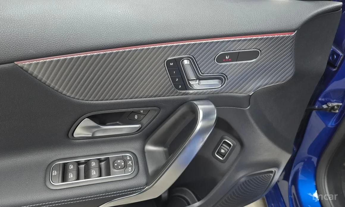 Фото 18 - Mercedes-Benz A-Class