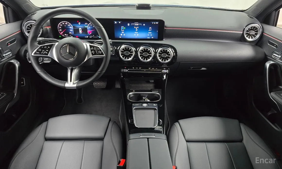 Фото 7 - Mercedes-Benz A-Class