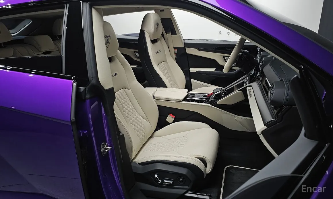 Фото 10 - Lamborghini Urus