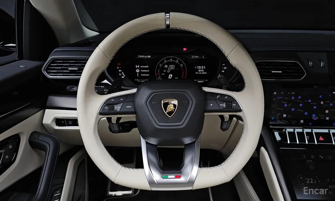 Фото 13 - Lamborghini Urus