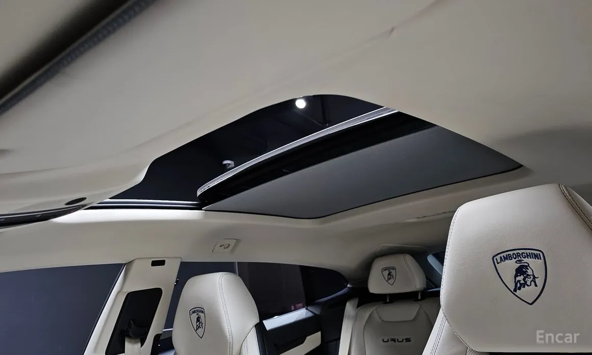 Фото 19 - Lamborghini Urus
