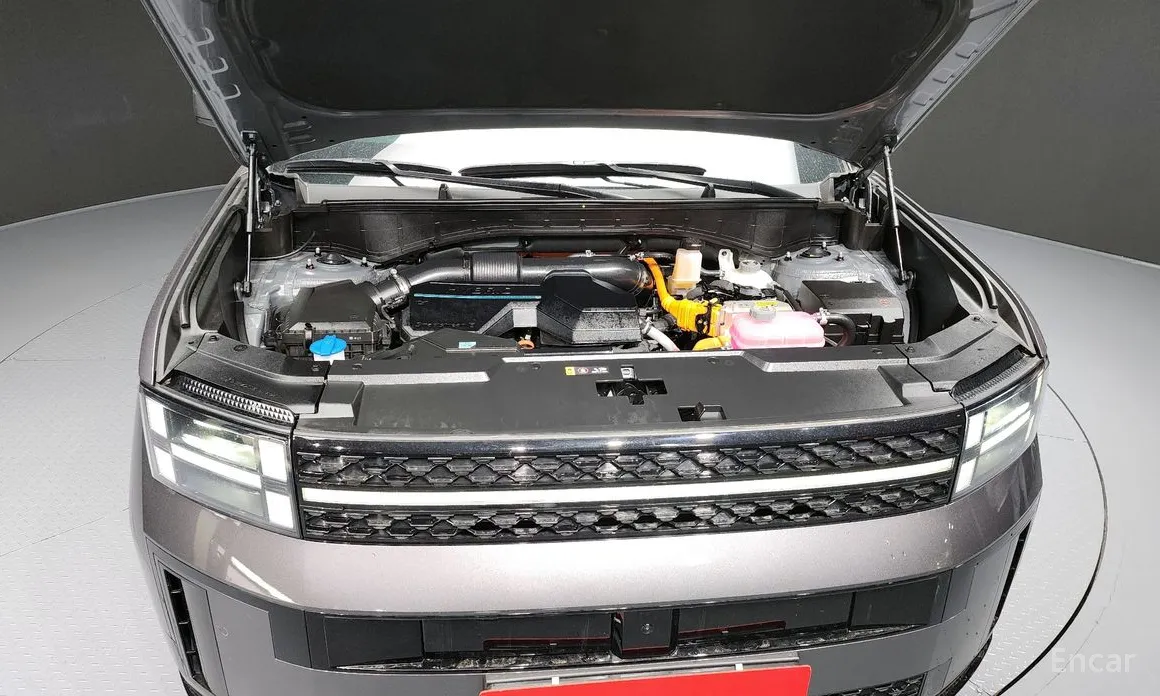 Фото 6 - Hyundai Santa Fe