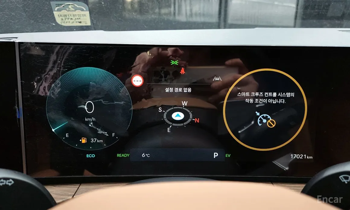 Фото 8 - Hyundai Santa Fe