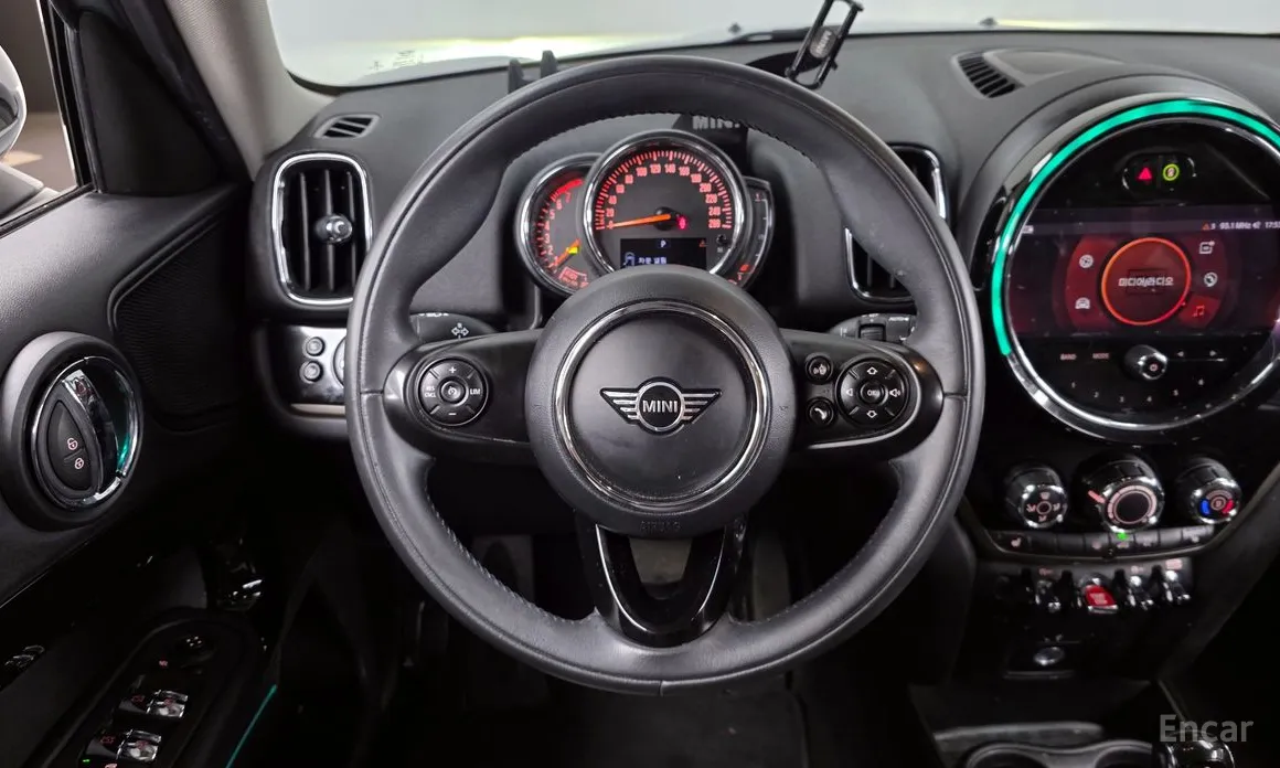 Фото 13 - Mini Countryman