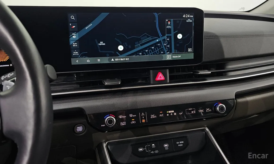 Фото 16 - Kia Carnival