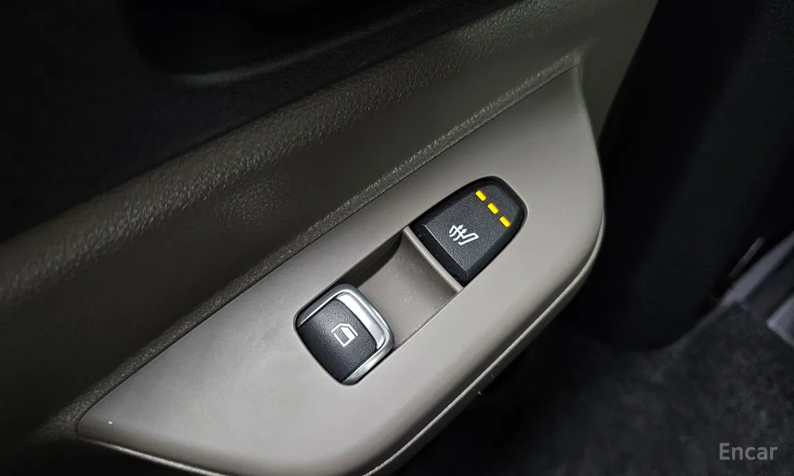 Фото 19 - Kia Carnival