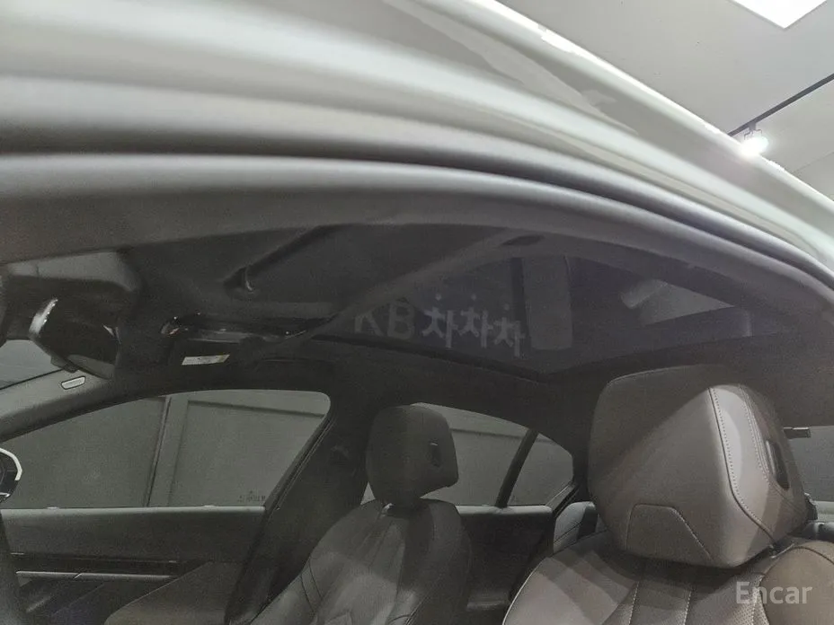 Фото 17 - BMW 5 Series