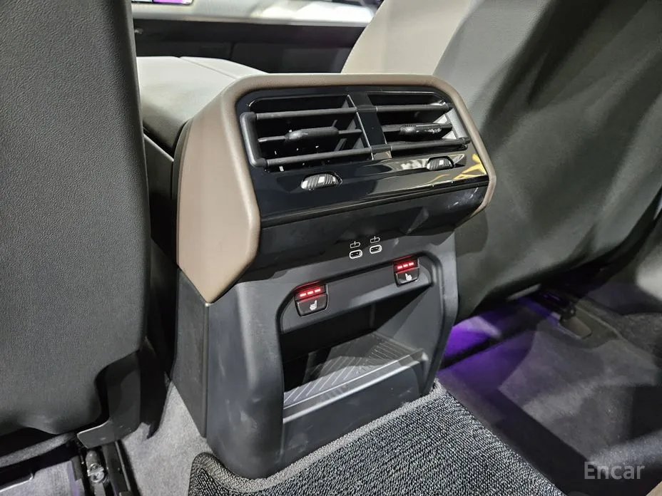 Фото 18 - BMW 5 Series