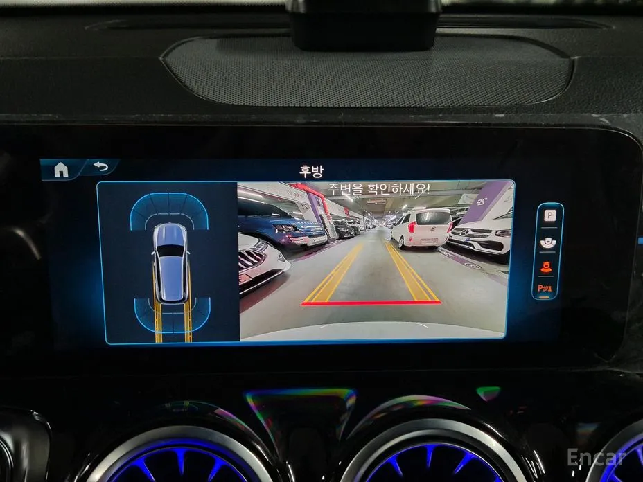 Фото 17 - Mercedes-Benz GLB-Class