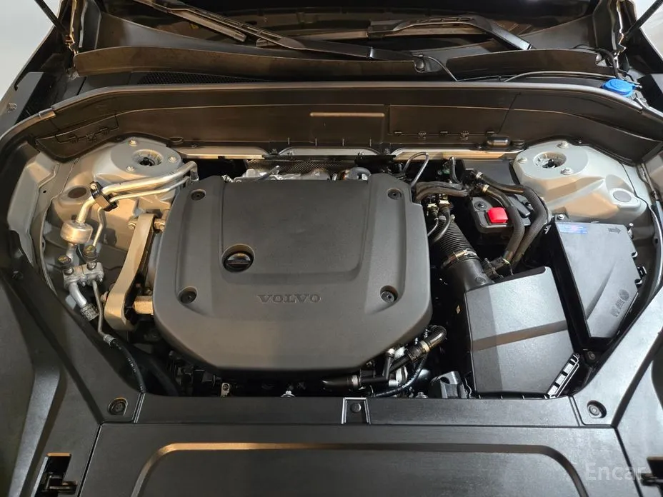 Фото 6 - Volvo XC90