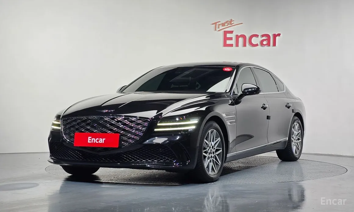 Фото 1 - Genesis G80