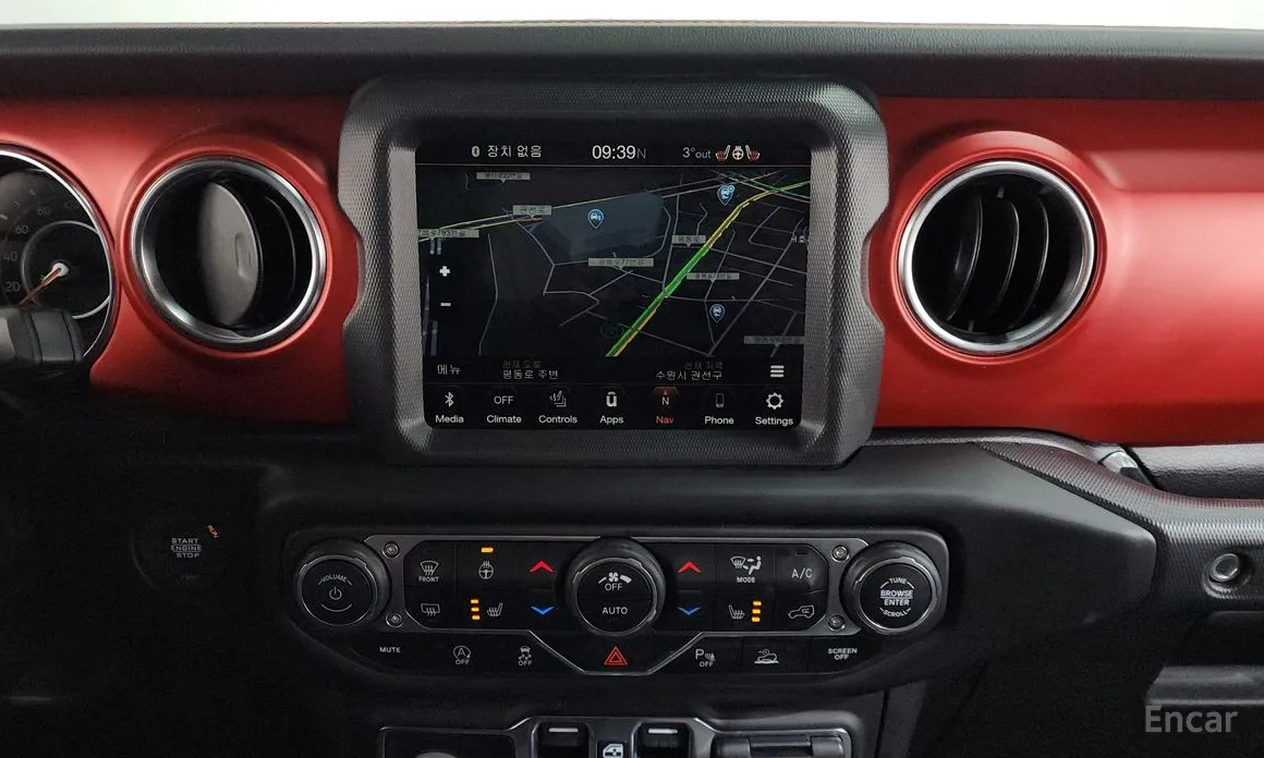 Фото 15 - Jeep Wrangler