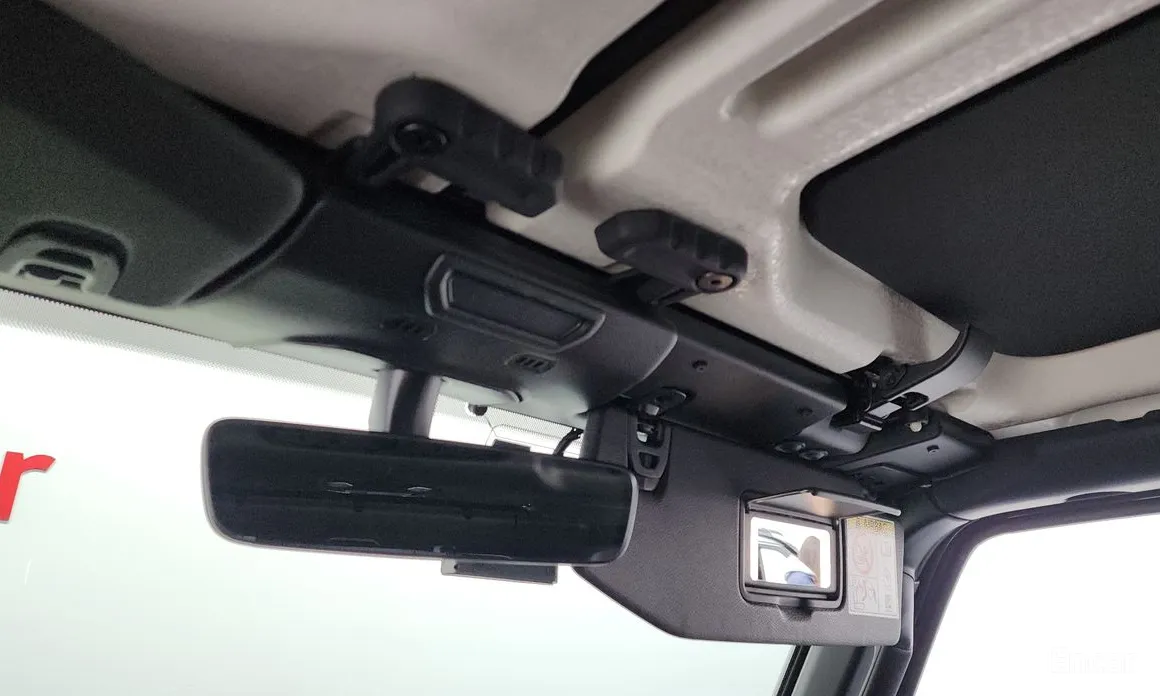 Фото 18 - Jeep Wrangler