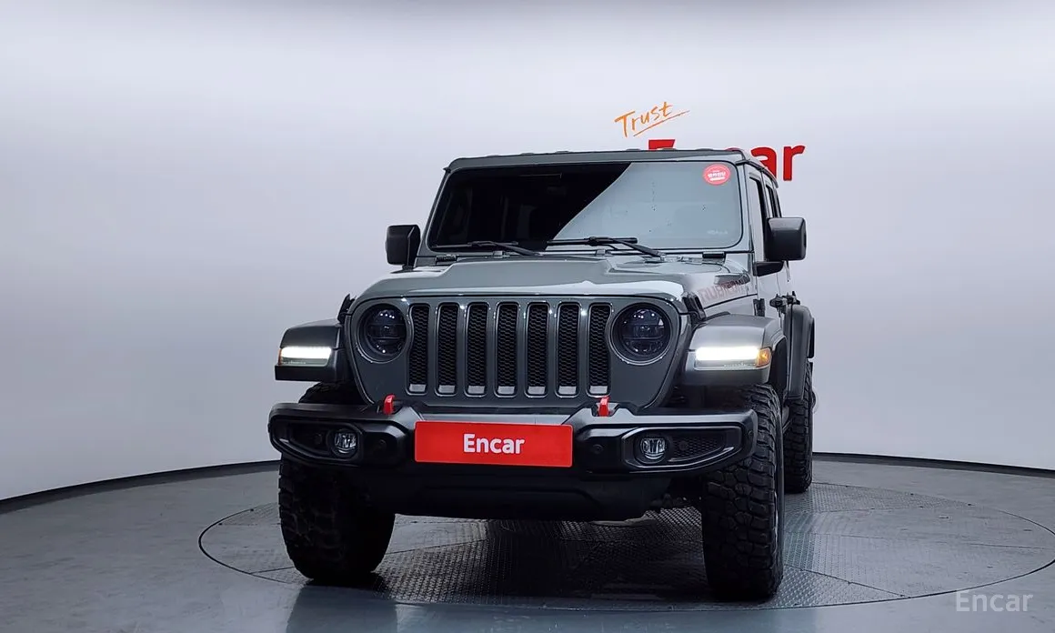 Фото 3 - Jeep Wrangler