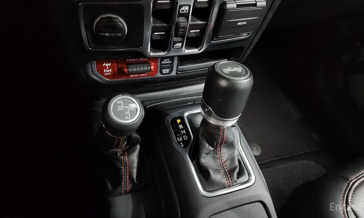 Фото 9 - Jeep Wrangler