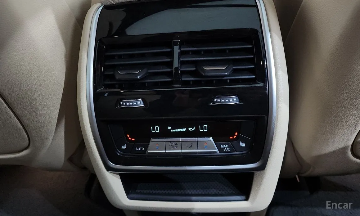 Фото 19 - BMW X5