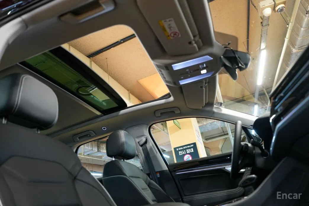 Фото 13 - Volkswagen Touareg