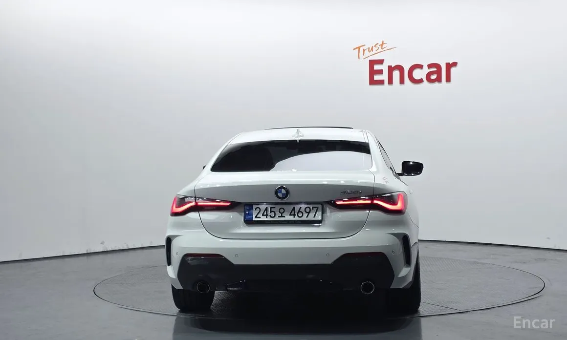 Фото 4 - BMW 4 Series