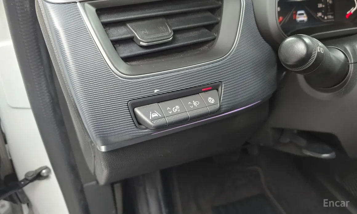 Фото 19 - Renault XM3