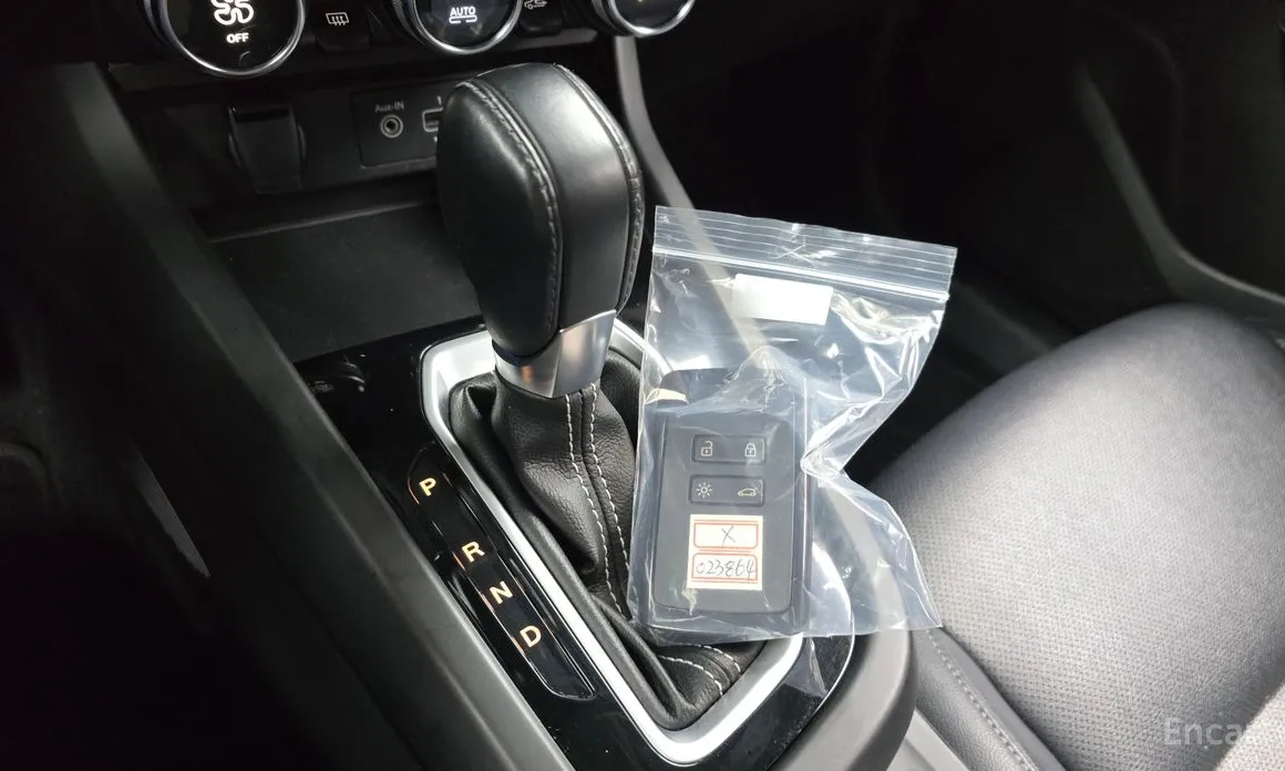 Фото 9 - Renault XM3