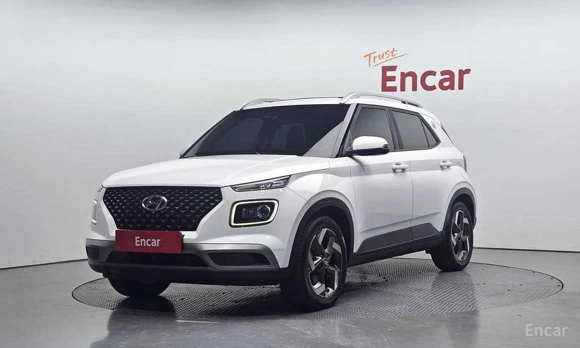 Фото 1 - Hyundai Venue