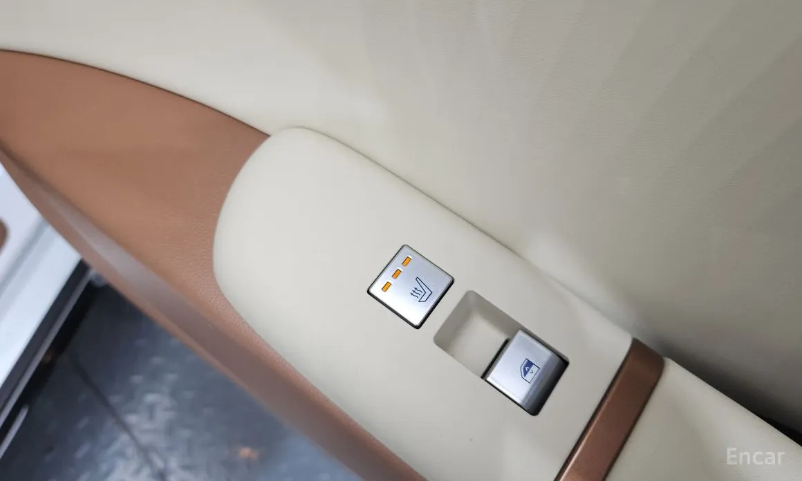 Фото 19 - Hyundai Grandeur