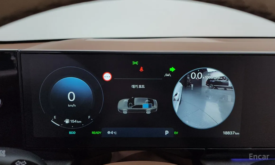 Фото 8 - Hyundai Grandeur