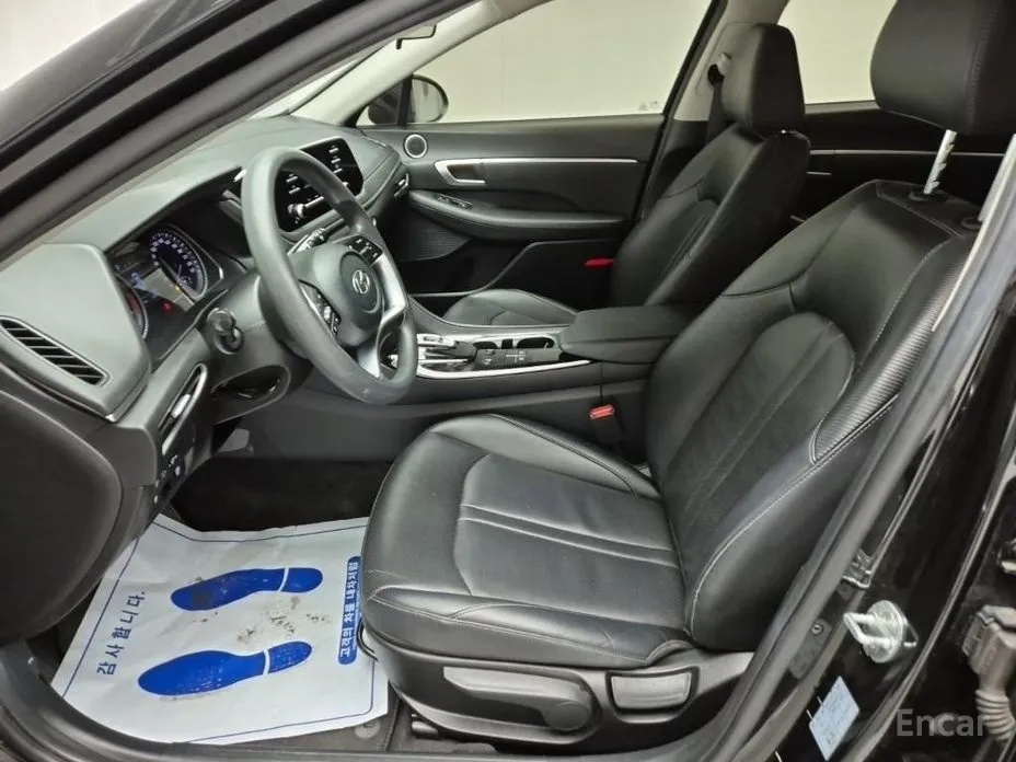 Фото 12 - Hyundai Sonata