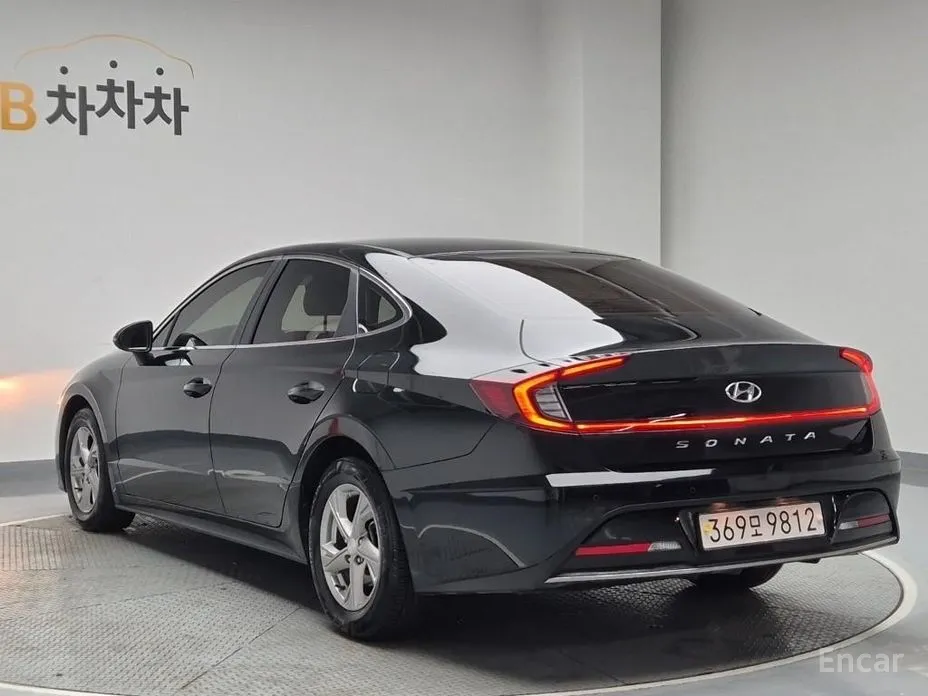 Фото 2 - Hyundai Sonata