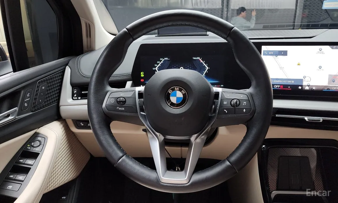 Фото 13 - BMW 2 Series