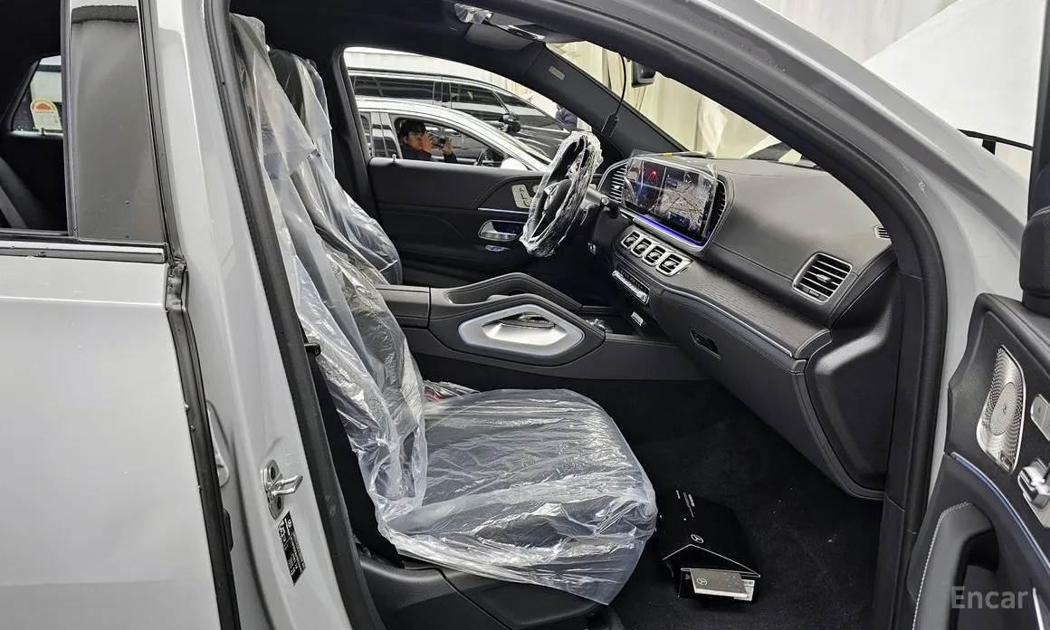 Фото 11 - Mercedes-Benz GLE-Class