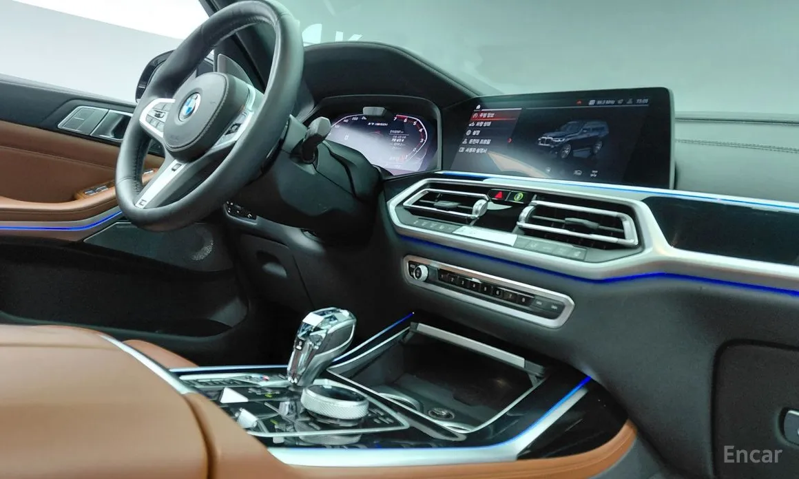 Фото 15 - BMW X7