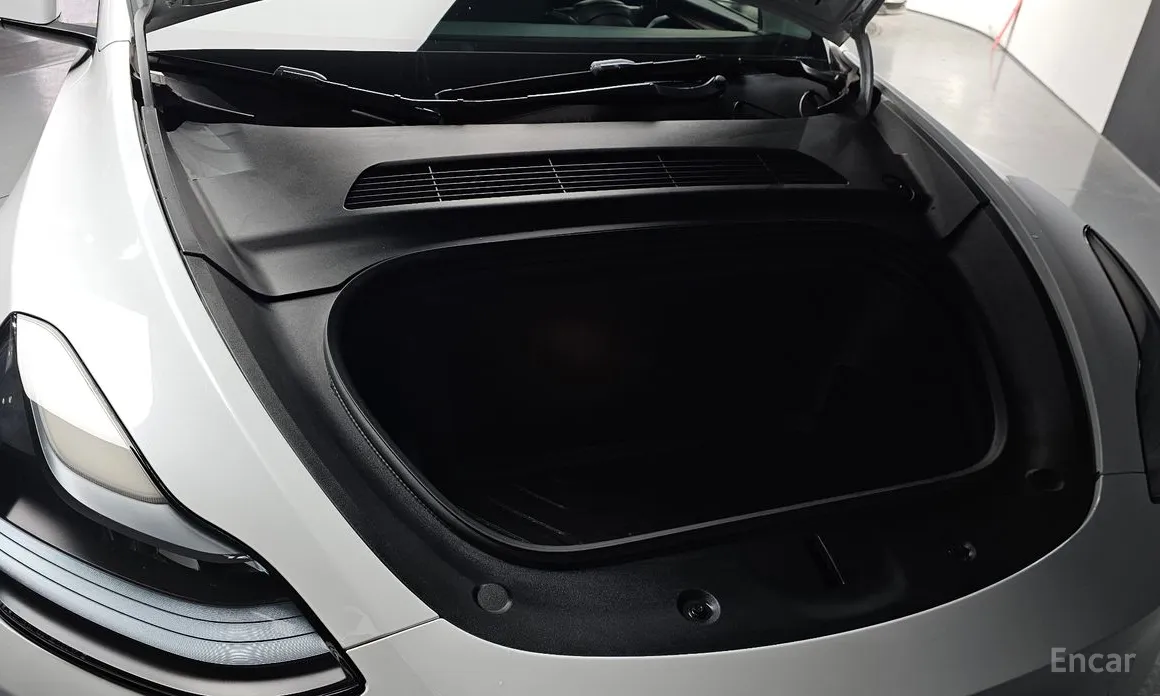 Фото 6 - Tesla Model Y