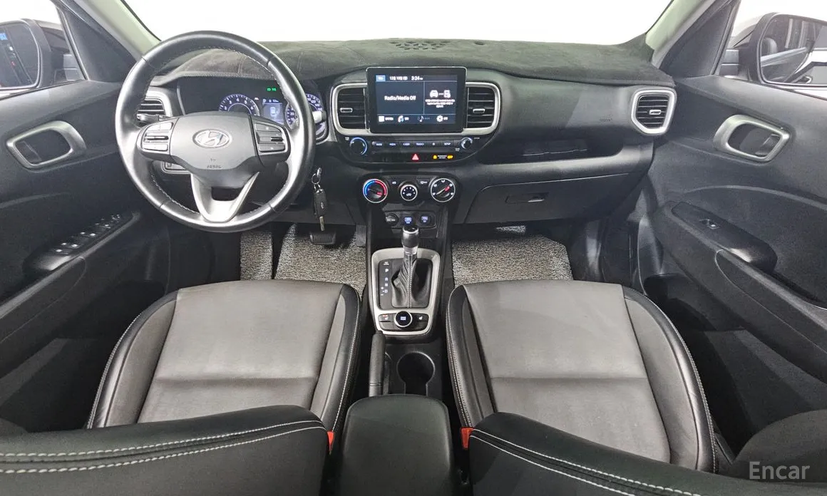 Фото 7 - Hyundai Venue