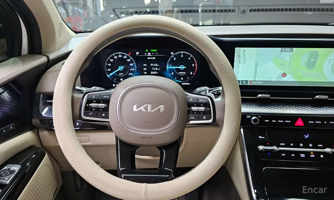 Фото 13 - Kia Carnival