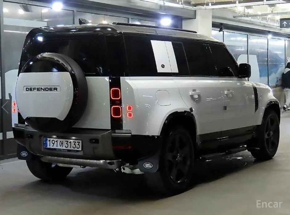 Фото 4 - Land Rover Defender