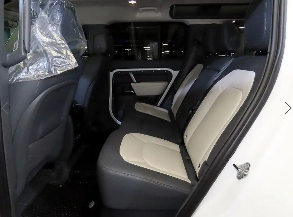 Фото 7 - Land Rover Defender