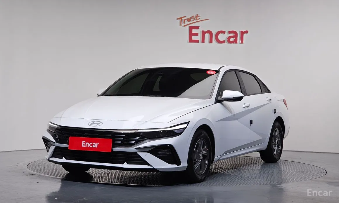 Фото 1 - Hyundai Avante