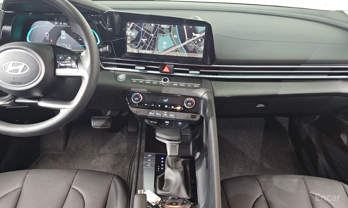 Фото 14 - Hyundai Avante